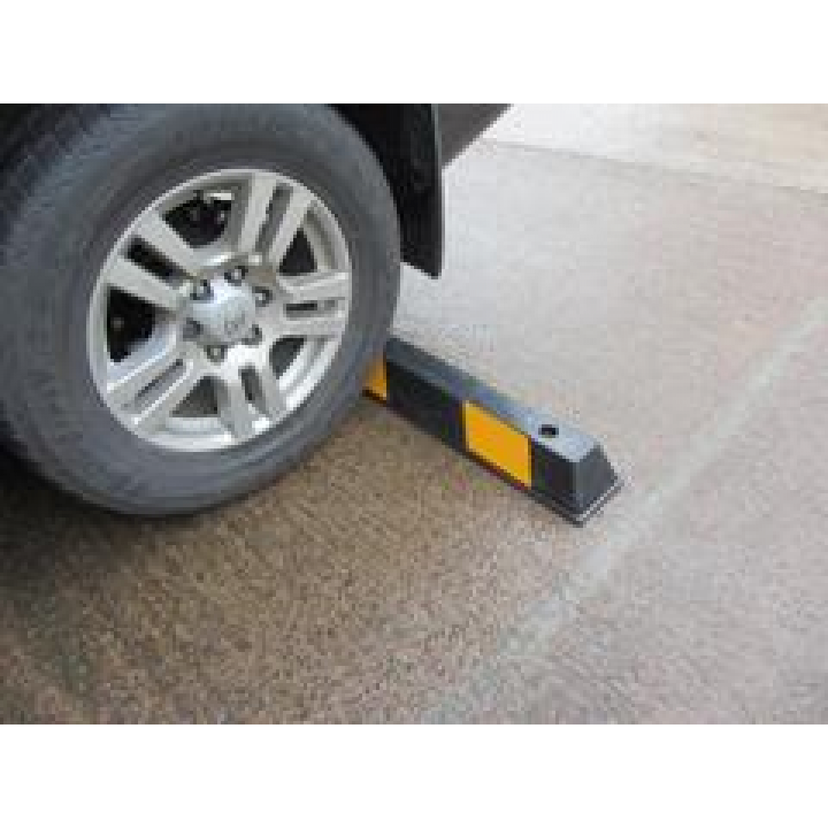 Rubber Wheel Stop Parking Kerb 1650mm Free Delivery