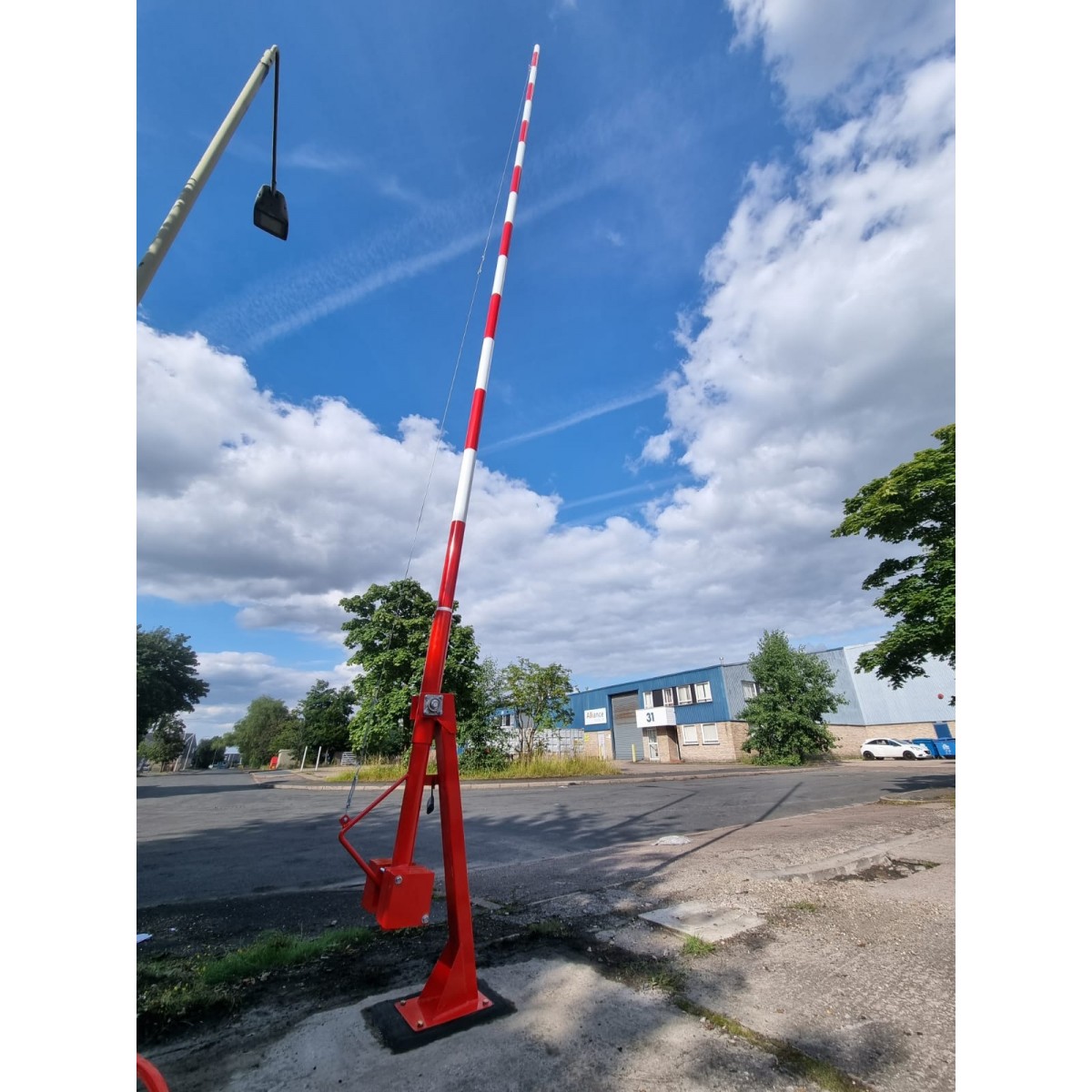 SB4 Standard Manual Arm Barrier 